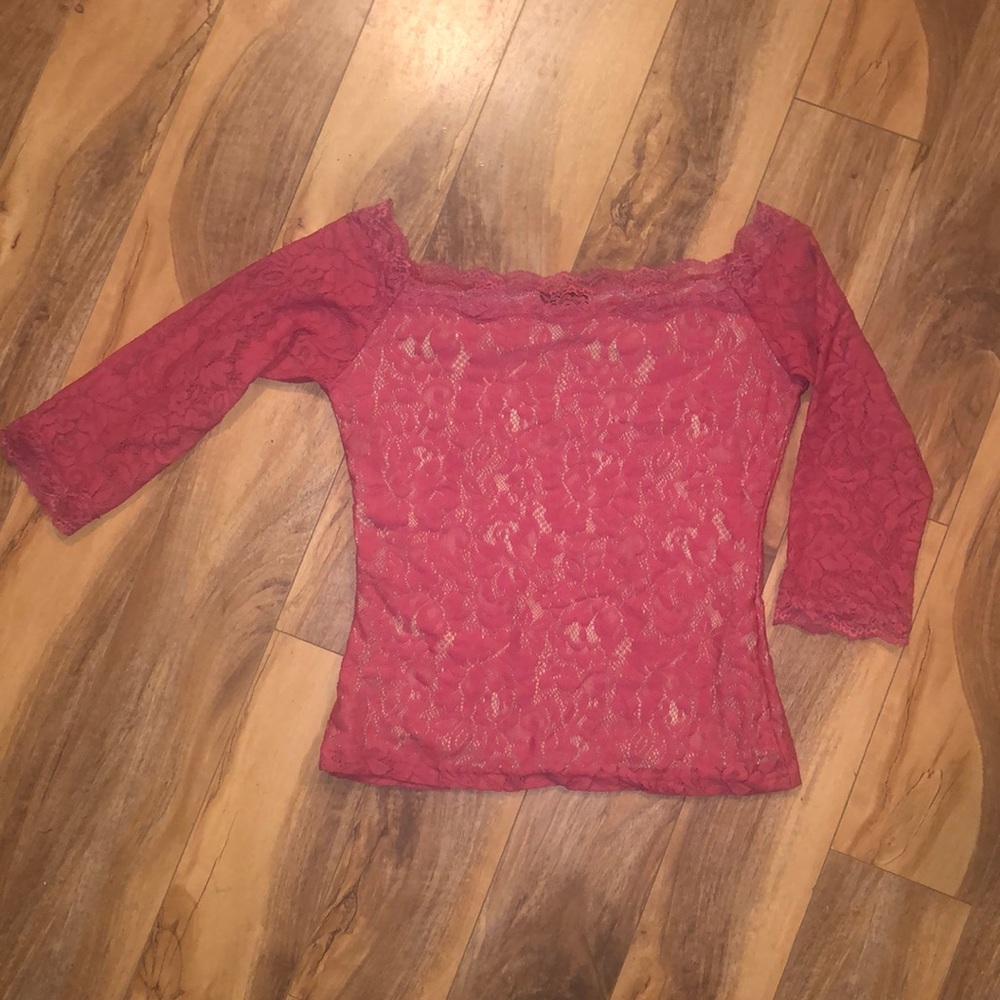 3/4 sleeve lace top